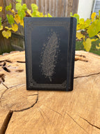 Cahier A5 noir gravé plume magique – Carnet en PU, gravure artisanale Atelier Ink-Wood